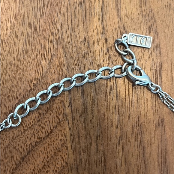 Kien Necklace – Adjustable Vintage Style - Picture 5 of 6